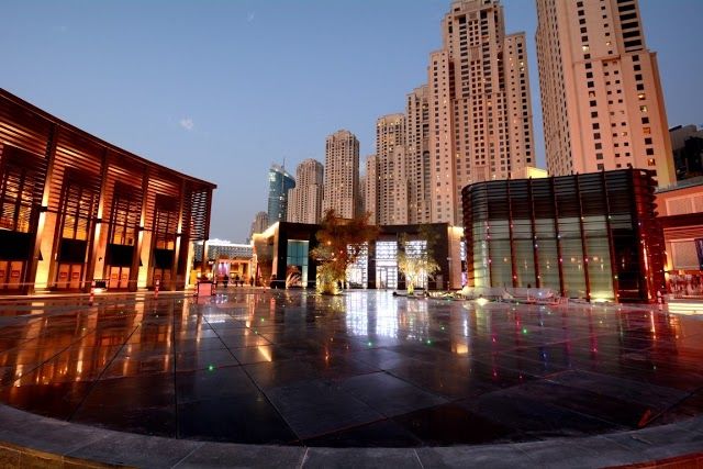 Centro comercial The Beach